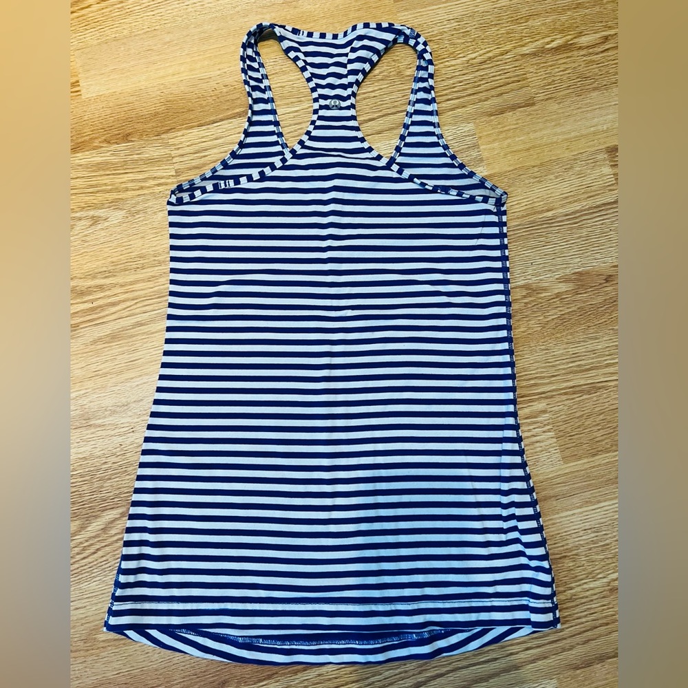 Lululemon tank top